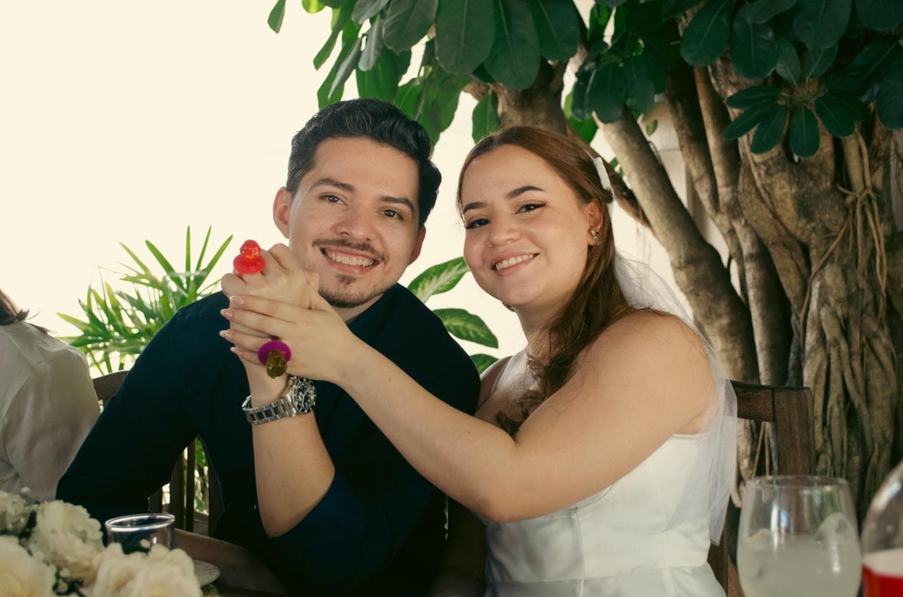 En la mesa de la celebración íntima
